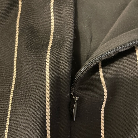 Emporio Armani Striped Woven skirt - Picture 6 of 6